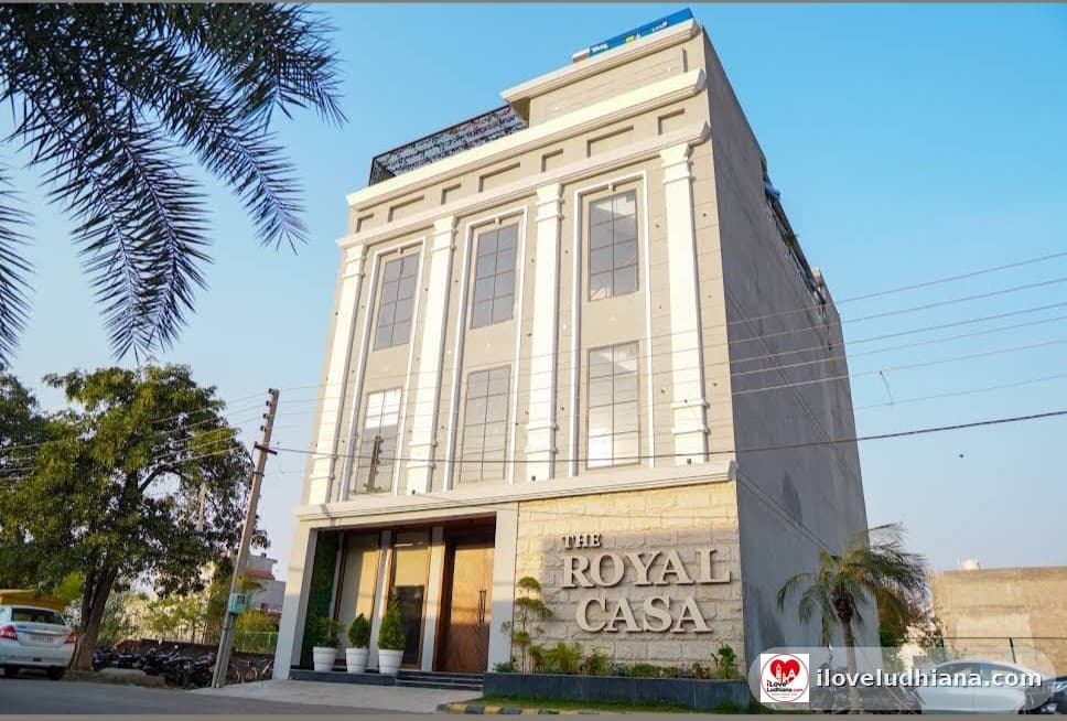The Royal Casa — photo 1
